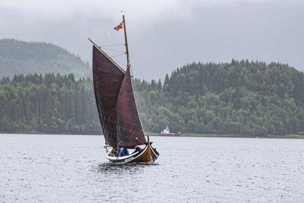 S/Y «Bindalsfjord» ble ferdig i 2014 og seilte inn til seier i årets Nordlandsbåtregatta.