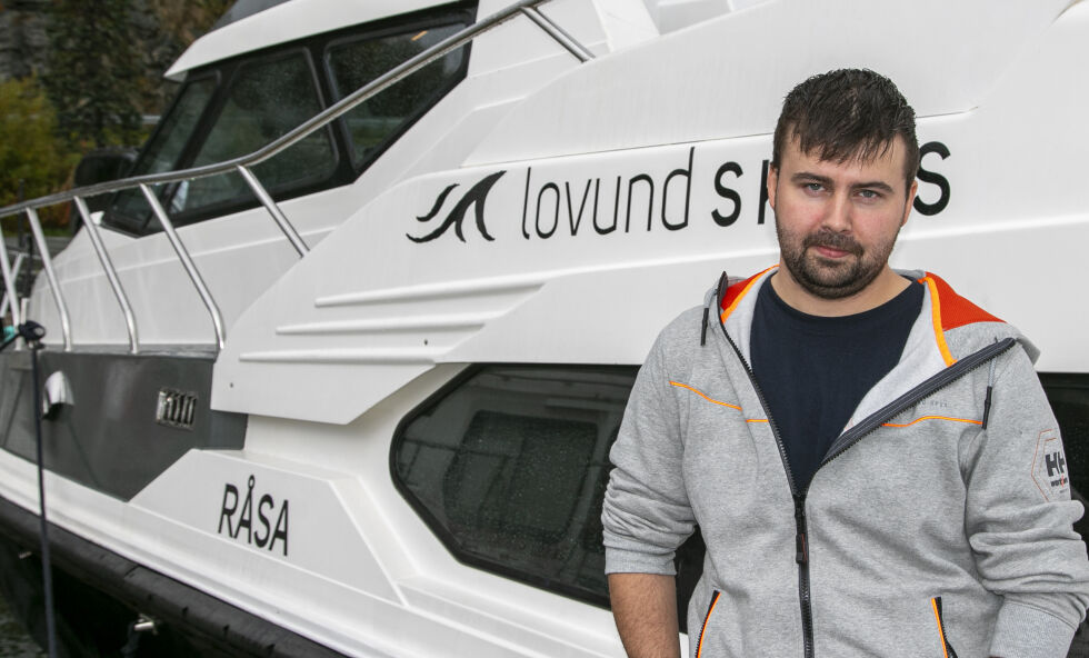 Prosjektleder i Metro-Opus, Rasmus Husby Larsen, har sammen med Leka Brygge og Hårstadstrand Fiskeri et sterk ønske å få på plass en betongflytebrygge i Frøvika.
 Foto: Knut Sandersen