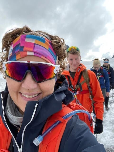 I fjor fikk Heidi Alice stamcelletransplantasjon i Moskva. Lørdag sto hun på toppen av Galdhøpiggen.
