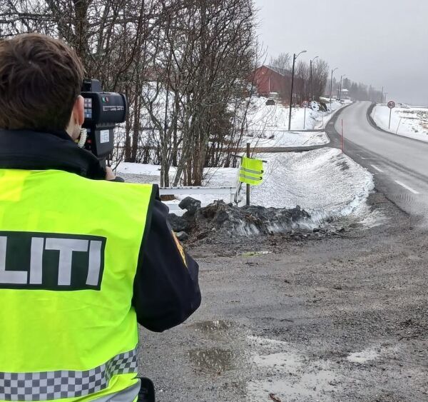 Politiet med kontroller