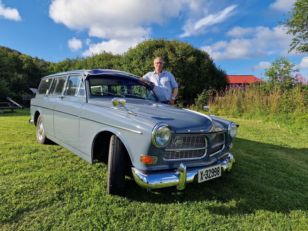 Varaordfører Terje Settenøy store kjærlighet er en Amazon(e) fra 1964.
 Foto: Frank Jenssen