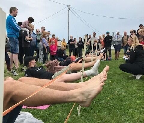 En to tre….Føttene i været!