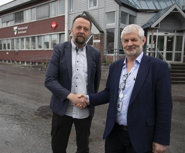 - Jeg vil bruke tid ute blant folk og snakke med dem som vet hvor skoen trykker