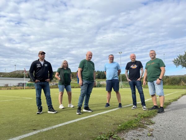 - Må få fortgang i kunstgressprosjektet