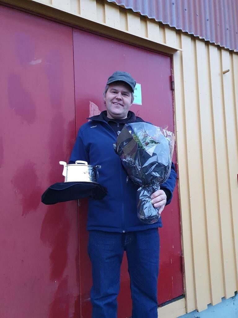 John-Arne Paasche satte pris på å få utdelit heder for 15 år med kvalitetsmelk.