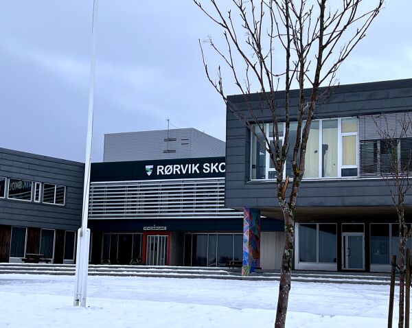 Digital hjemmeundervisning for ungdomstrinnet på Rørvik skole