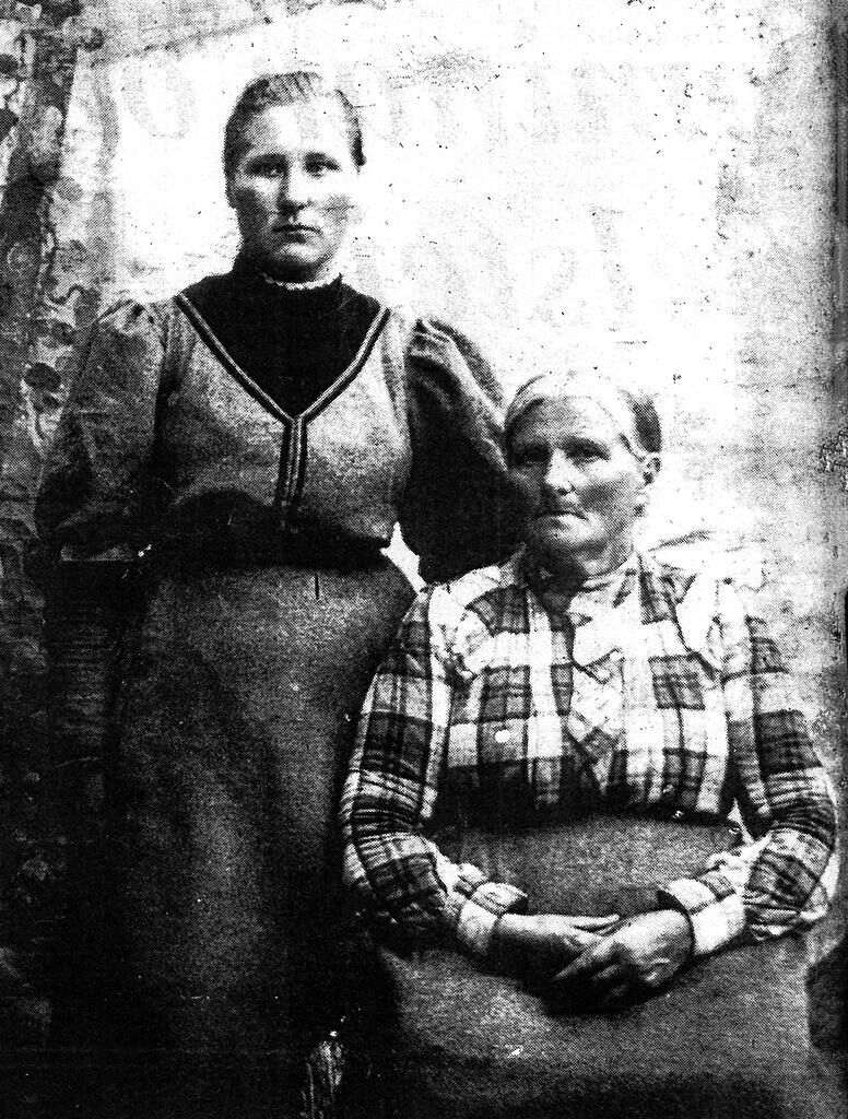 Johanna Ørnvik var litt av en dame. Her er hun avbildet med sin bestemor.