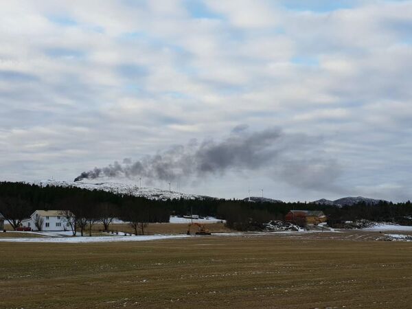Ny brann på Hundhammarfjellet
