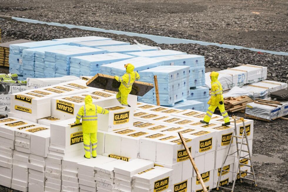Det er stor aktivitet i Nærøysund, men store deler av denne sørges for av eksterne entreprenører og selskaper som kun er i kommunen for en kortere periode.