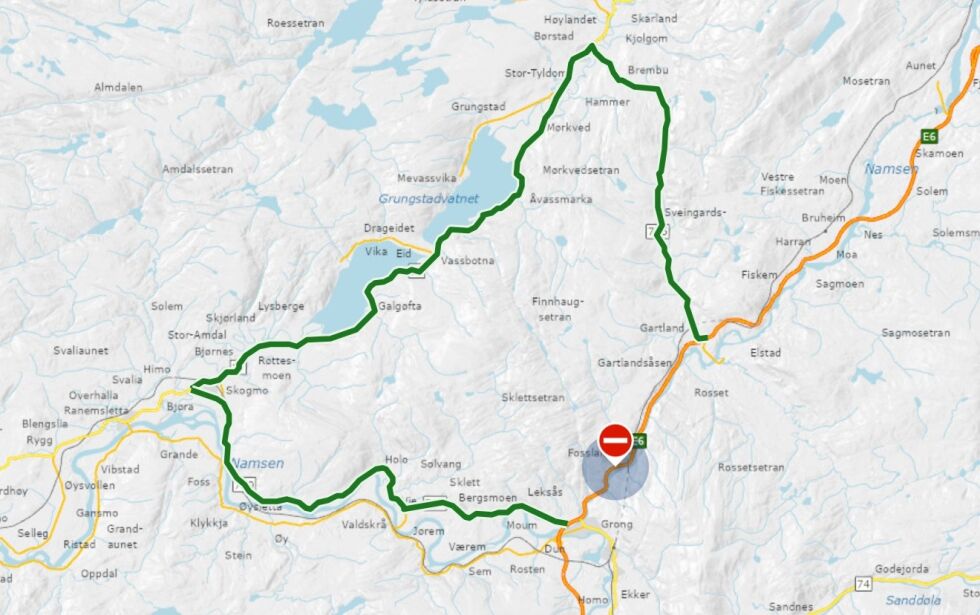 E6 stengt nord for Grong.
 Foto: Kart fra Statens vegvesen.