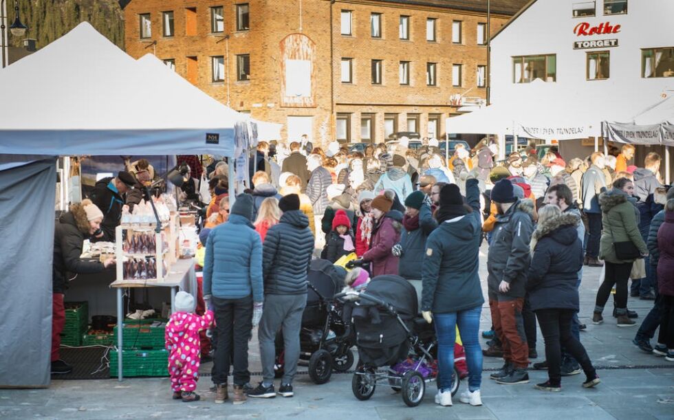 Bønder i Byen er tilstede på mange markeder rundt om i fylket. Dette er fra Namsos.
 Foto: privat