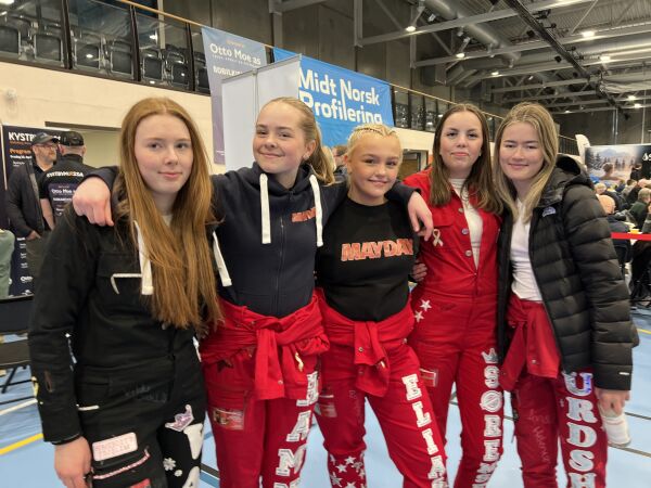 Se bilder fra kystbymessa lørdag