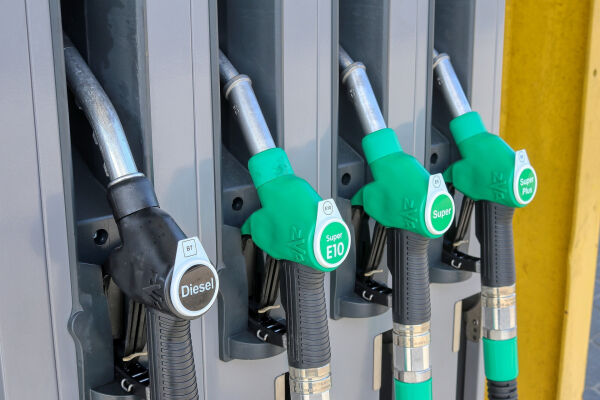 Derfor er diesel dyrere enn bensin