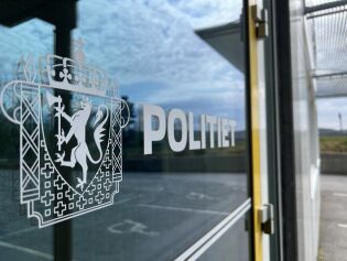 Lusket rundt og kjente på dører