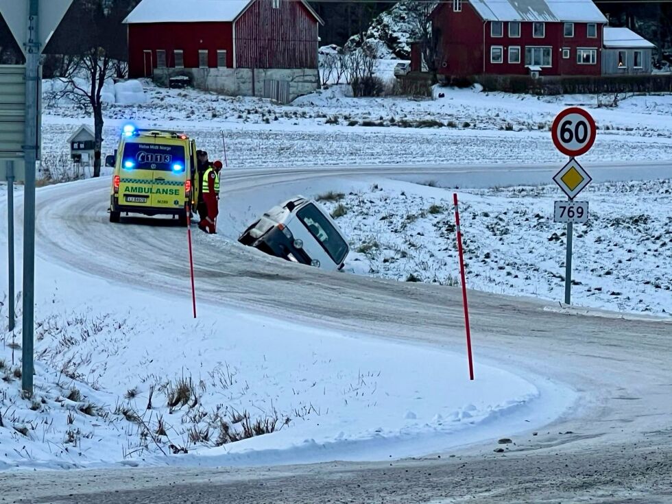 Heldigvis gikk det bra med føreren av denne bilen.
 Foto: Lillian Lyngstad