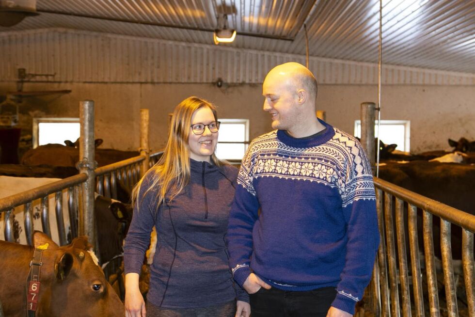 Camilla og Kristian Johansen åpner gården for kurs i tømmerhogst.
 Foto: arkiv, Knut Sandersen