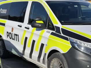 Vinningskriminelle på Kolvereid - etterlyser svart Passat