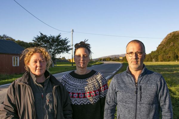 –  Må noen dø før noe skjer?