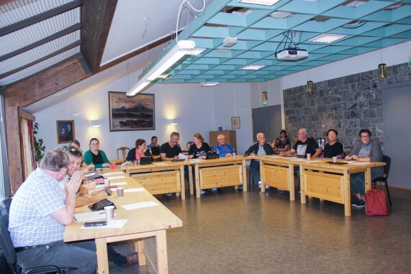 Planlegger videre fiberutbygging