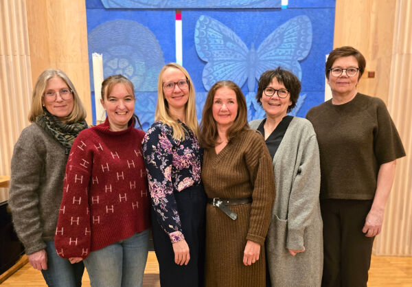 Rørvik Gospelkor feirer 30 år med sangglede og sterkt samhold