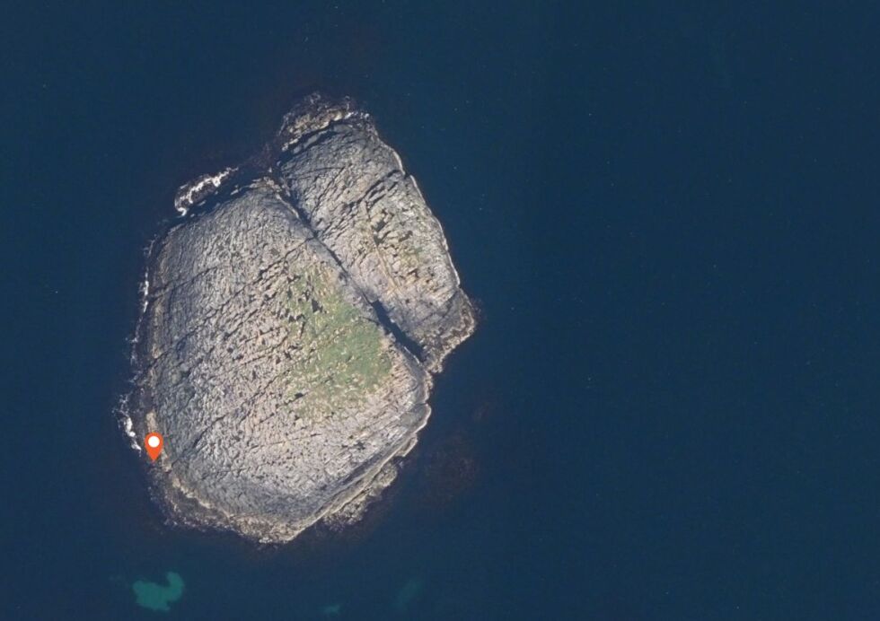 Dette er Støytet og det mest øde stedet i Nærøysund som pilen viser.
 Foto: Statens kartverk