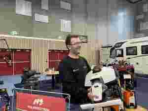 - Solgte robotklippere for over en halv million
