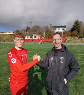 Henrik var sentral da Rørvik tok tredje hjemmeseier på rad