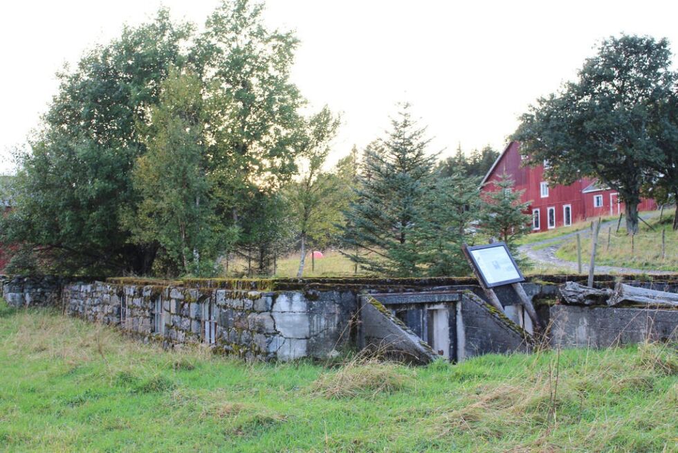 Nærøya byr på mange fotomotiv. Her ser vi restene av prestegården.
 Arkivfoto