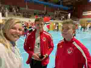 Emil og Iver fikk bronse og 4. plass i karate-NM