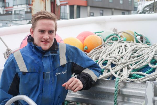 Yngste sjarkrederen i havna