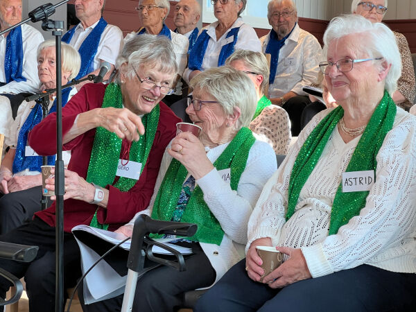 - Det er sterkt å se hvordan musikken lever i mennesket – hele livet.