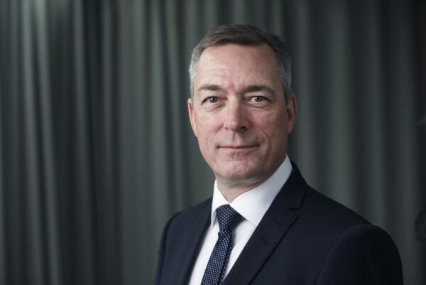 Forsvarsministeren til Nærøy og Vikna