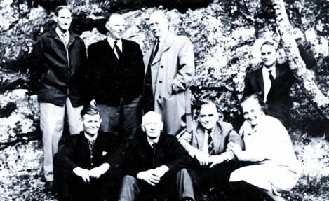 Forsamling på Eidshaug i 1950