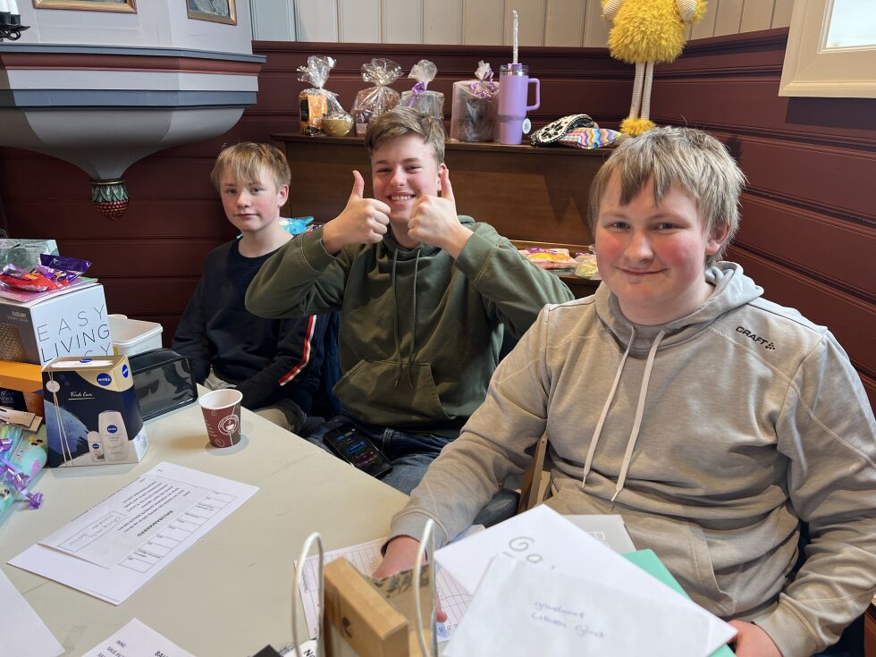 - Greit med balubamarked, syntes denne trioen Magnus Bakkemo Sørhaug, Thomas Hagen Stavang og Noah Hallan.
 Foto: Lillian Lyngstad