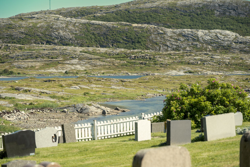 Valøy kirkegård.
 Foto: Synnøve Hanssen