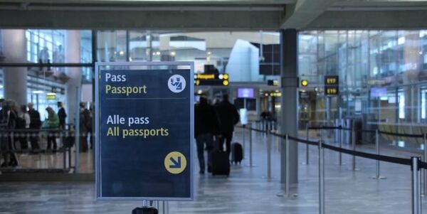 Innfører testplikt for reisende til Norge