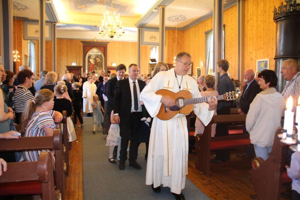 Det var en fullsatt Garstad kirke som tok farvel med Jan Korssjøen i juni.