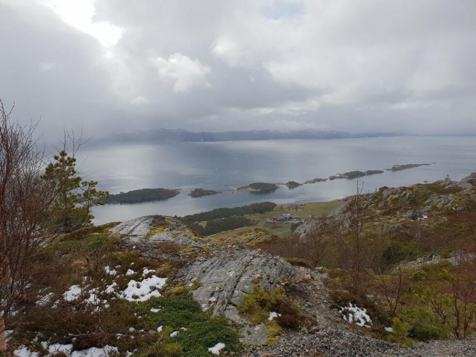 Utsikt fra Hundhammerfjellet.