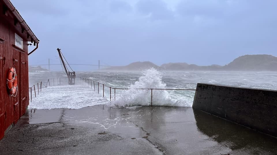 Et flott stormbilde fra Rørvik fra Torger Ramfjord.
 Foto: Torger Ramfjord