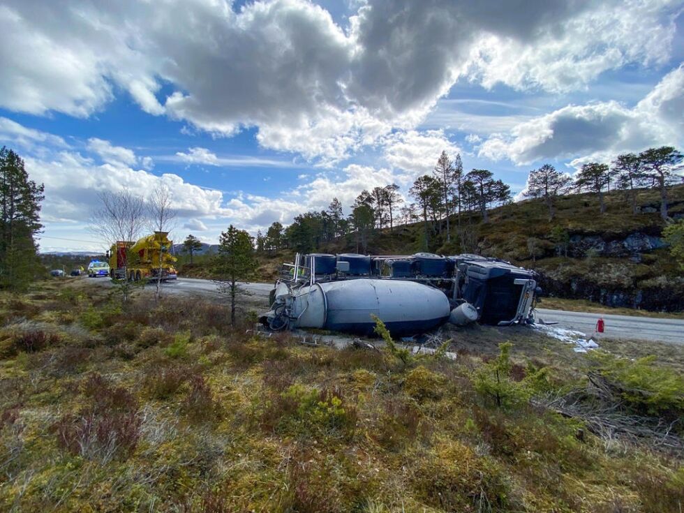 Ulykken skjedde på toppen av bakken opp fra Blåvatnet.