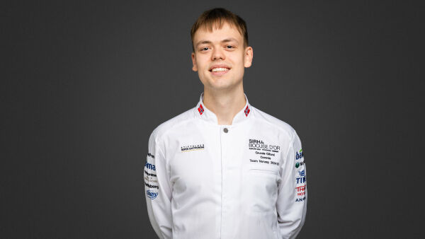 Stjernekokk valgte bindalingen Grunde (19) som medhjelper i Bocuse d’Or Europa