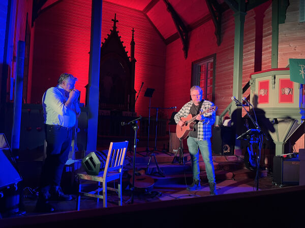 Publikum fenget av Springsteen-tolkninger i Vassås kirke