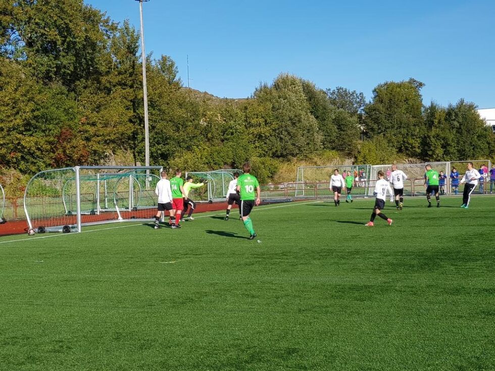 Mange fikk løpt en god del under Nærøysundcupen. Det var veldig sannsynlig at det var noen støle kropper rundt om i Ytre Namdal på mandagen.