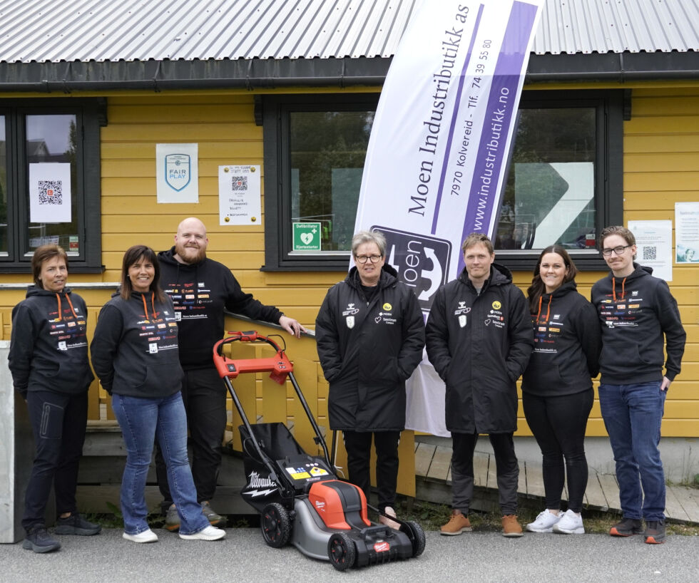 Ingunn Alise Hammer, Margaret Hammer, Andreas Øie, Anne Laugen, Kim Rune Bøe, Marielle Taraldsen og Fredrik Kristiansen.
 Foto: Johan Olav Finseth