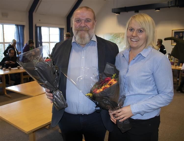Rune Arstein ble mandag denne uken valgt til ordfører i Nærøy kommune ut året. Ved sin side har han varaordfører Wenche Finseth.
 Foto: Nærøysund kommune