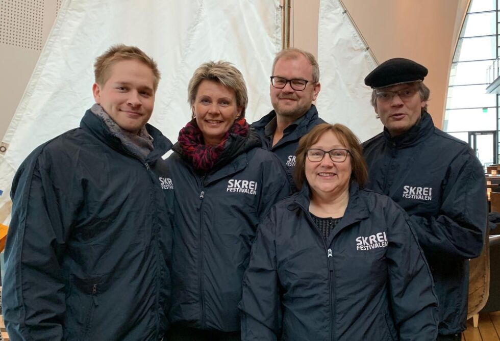 Styret i Skreifestivalen ser fram mot at den starter denne uken. Fra venstre: Jørgen Gaare Mathisen, Anne Grethe Eriksen, Lars Fredrik Mørch, Anne Grete Walaunet og Dag-Roar Opdal.