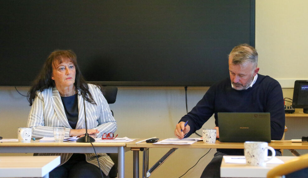 Ordfører Elisabeth Helmersen og resten av de folkevalgte skal vedta budsjettet for 2023 basert på forslag fra kommunedirektør Oddvar Aardahl.
 Foto: Knut Sandersen