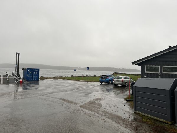 Planlegger stor parkeringsplass på Hofles