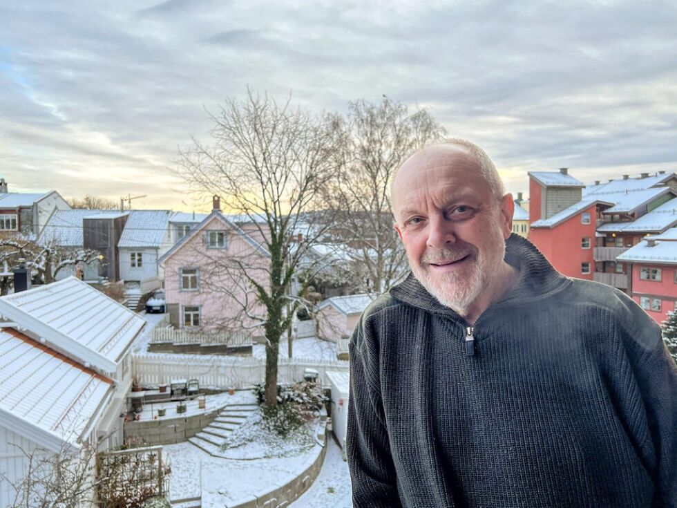Fra sin veranda i Oslo ønsker Magne Olav Aarsand Brevik alle i ytterdistriktet en riktig god jul, og det med seks julefortellinger i lyd.