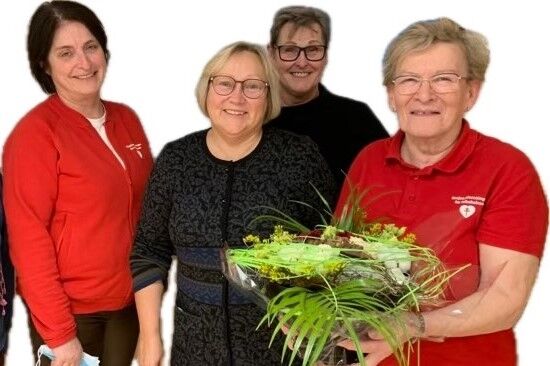 Styret i Nasjonalforeningen Nærøysund demensforening med leder Marit Dille til venstre.
 Foto: Privat